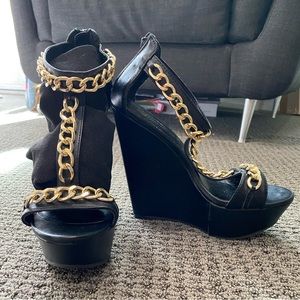 Black & Gold Platform Wedges